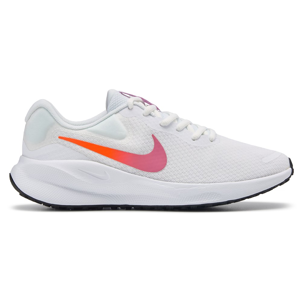 Women's Revolution 7 Running Shoe
