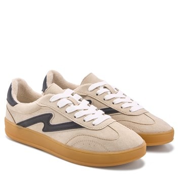 Women's Giia Sneaker