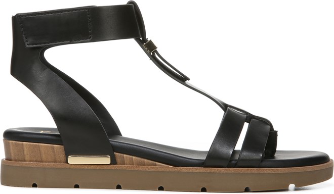 NINE WEST Women's Satoria Leather Flat Sandal