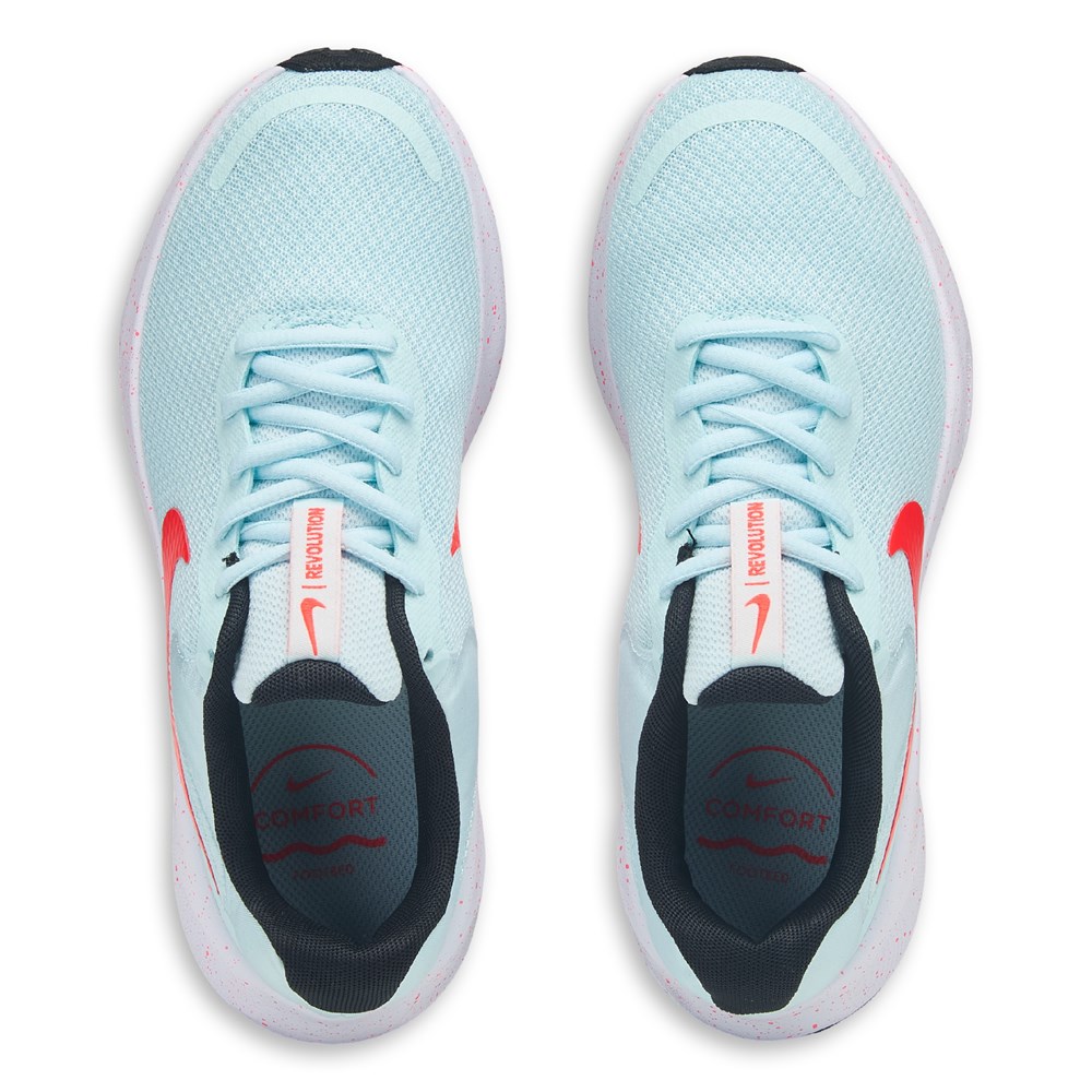 Women's Revolution 7 Running Shoe