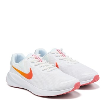 Women's Revolution 7 Running Shoe