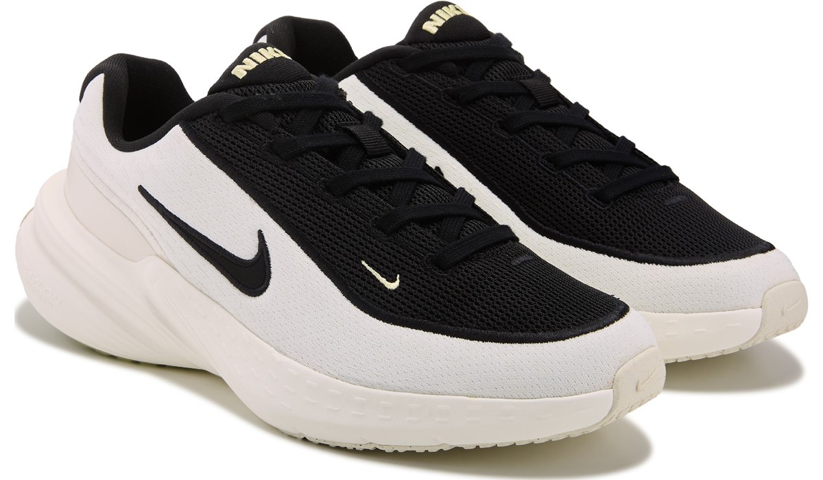 nike women's gym vintage sweatpants