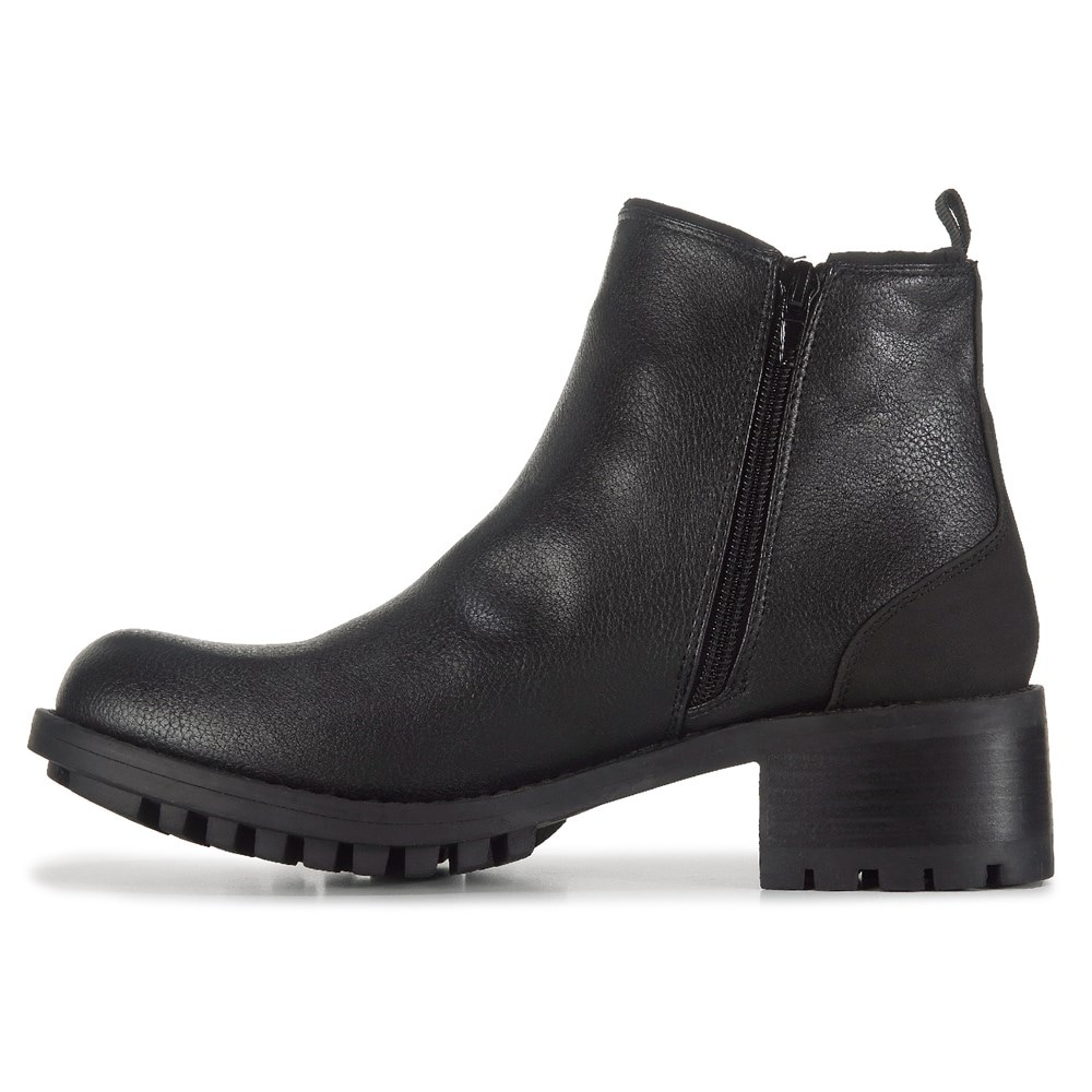 B52 by Bullboxer Women's Micah Chelsea Boot | Famous Footwear