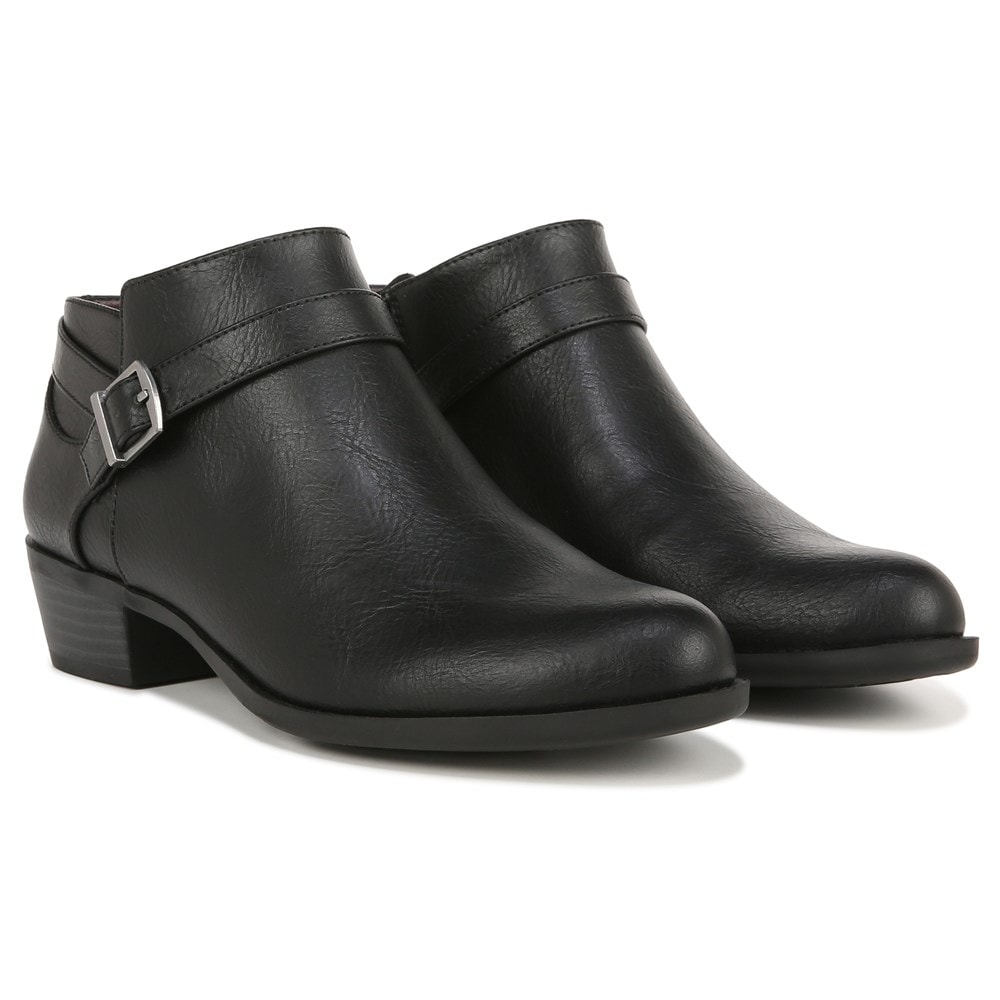 Famous footwear discount womens ankle boots