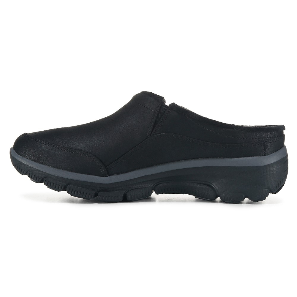 Skechers Women's Easy Going Latte II Clog | Famous Footwear