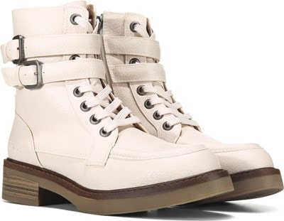 Women's Victoria Lace Up Boot
