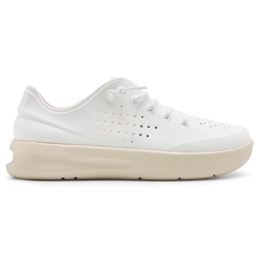 Women's In Motion Pacer Sneaker