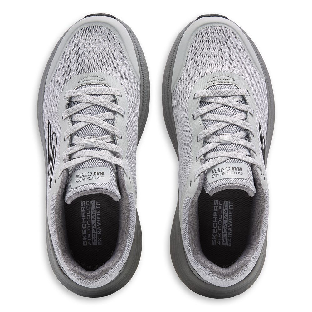 Men's GO Run Max Cushioning Endeavour Wide Sneaker