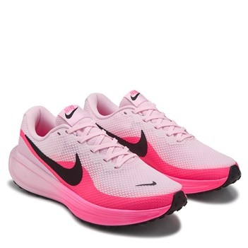 Women's Revolution 8 Running Shoe