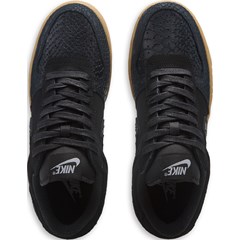 Men's Big Nike Sneaker