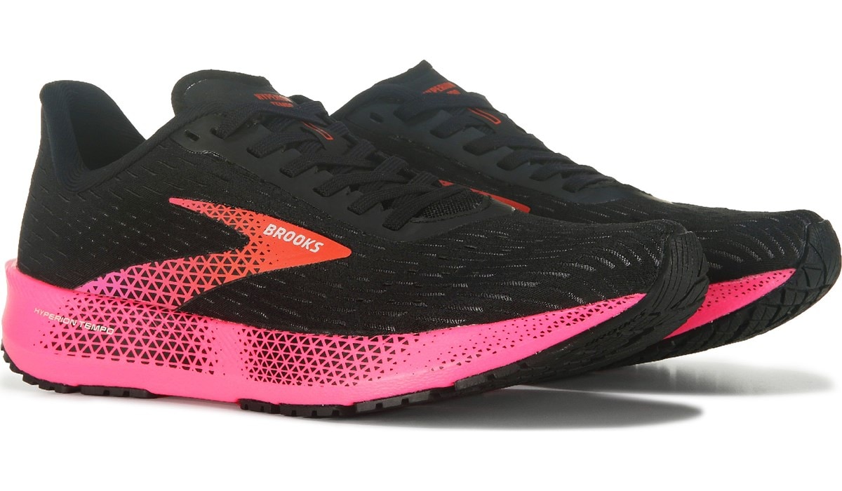 Brooks outlet famous footwear