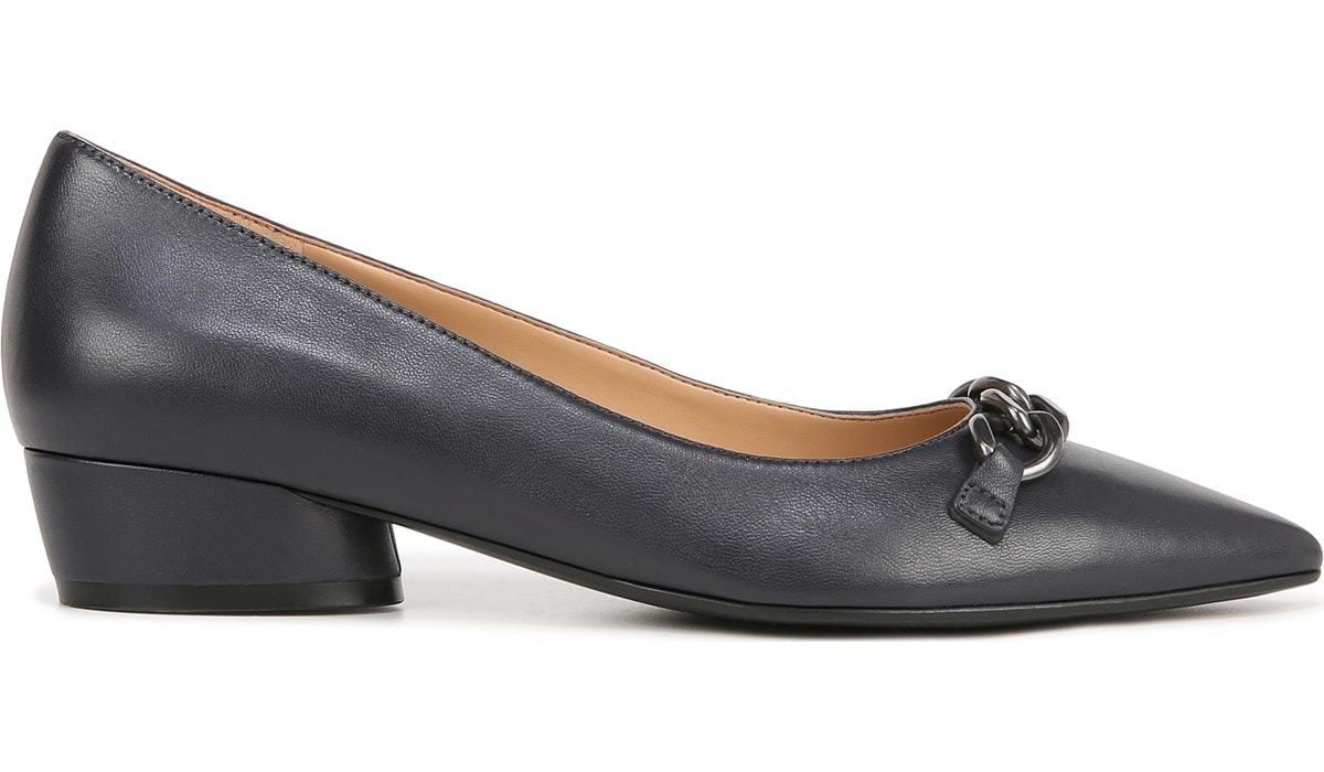 (取寄) ナチュラライザー レディース ベッカ Naturalizer women Naturalizer Becca Navy Blue Leather Naturalizer Women's Becca Pointed Toe Flat | Famous Footwear