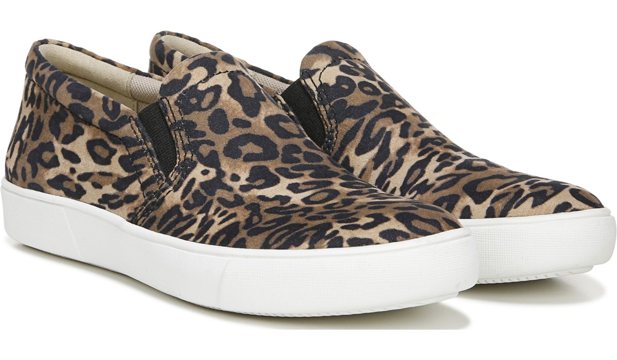 Naturalizer Womens Marianne Sneaker Naturalizer Womens Marianne Sneaker