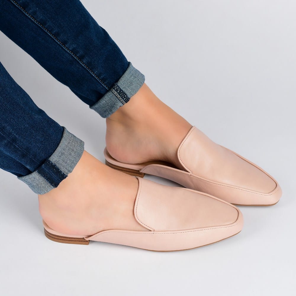 Journee Women's Akza Mule | Famous Footwear