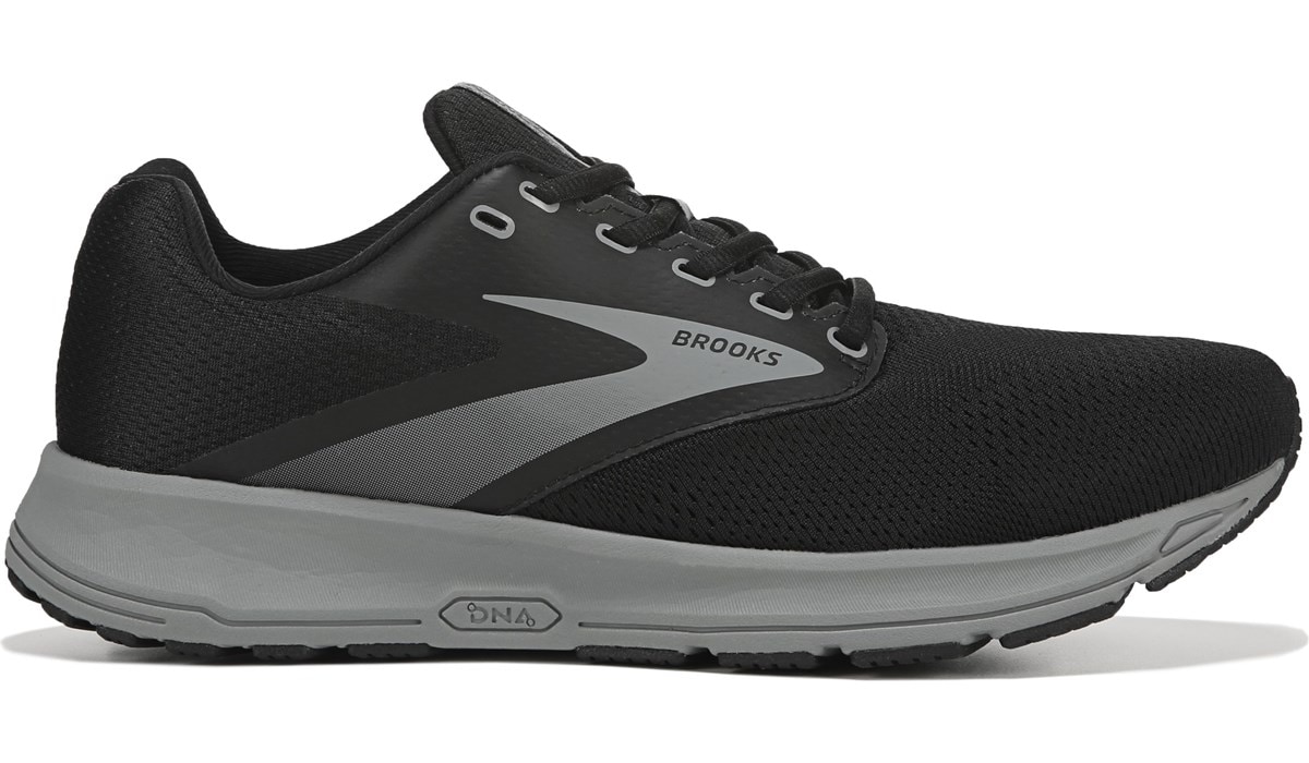 mid range running shoes