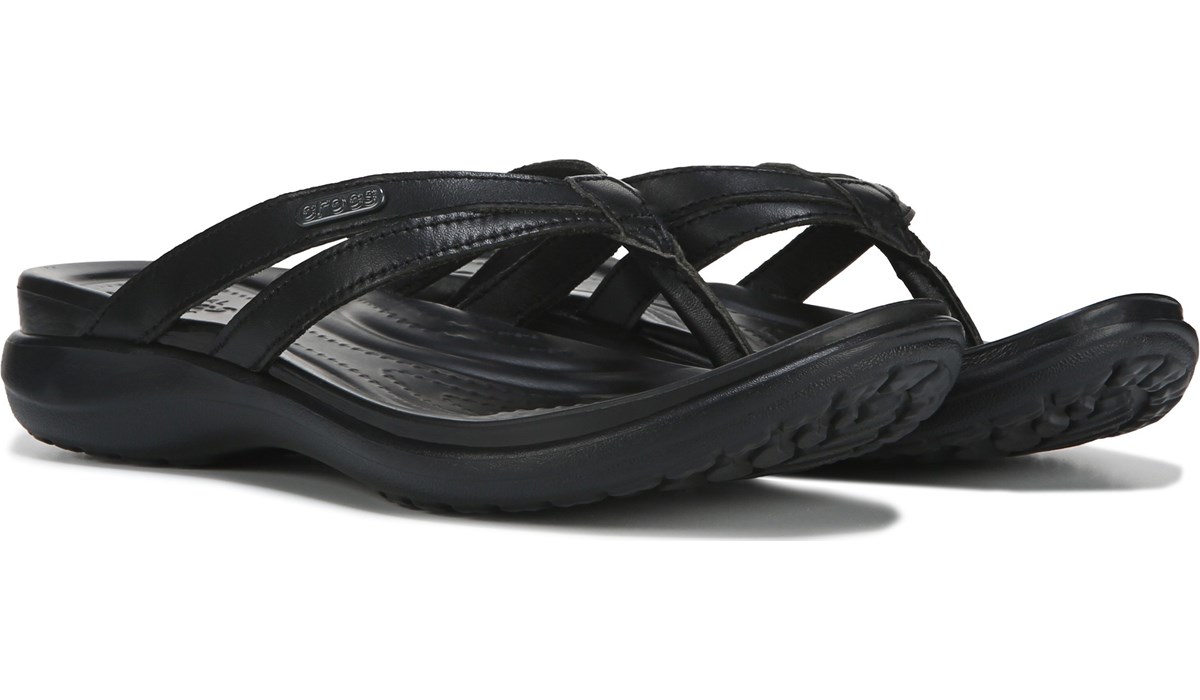 croc capri flip flops