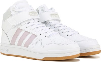 womens nike shoes at famous footwear