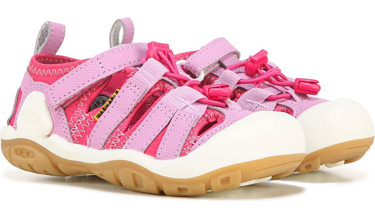 famous footwear keen