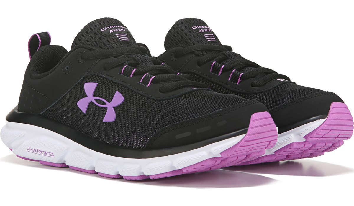purple athletic shoes