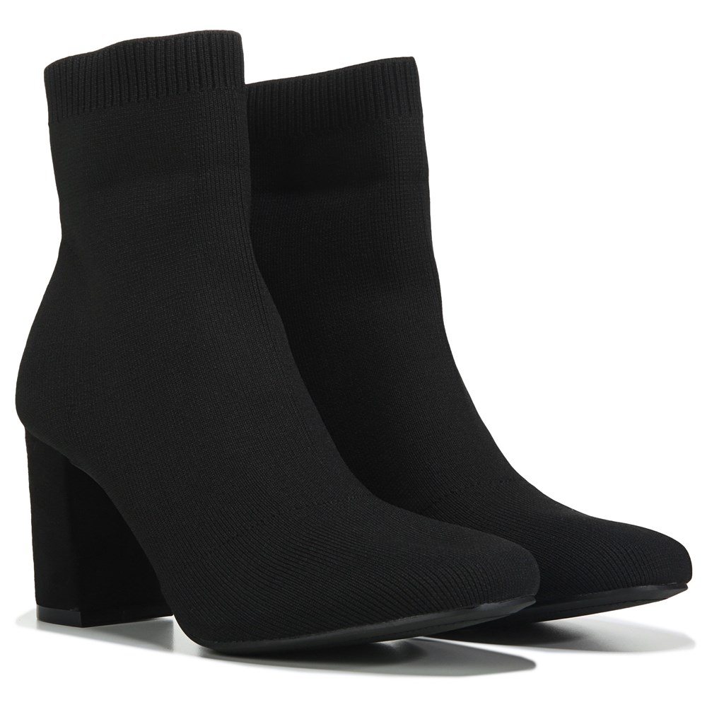 Famous footwear discount womens ankle boots
