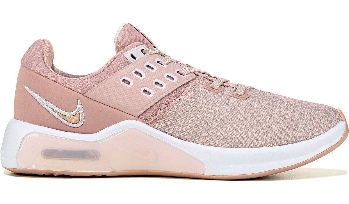 famous footwear air max