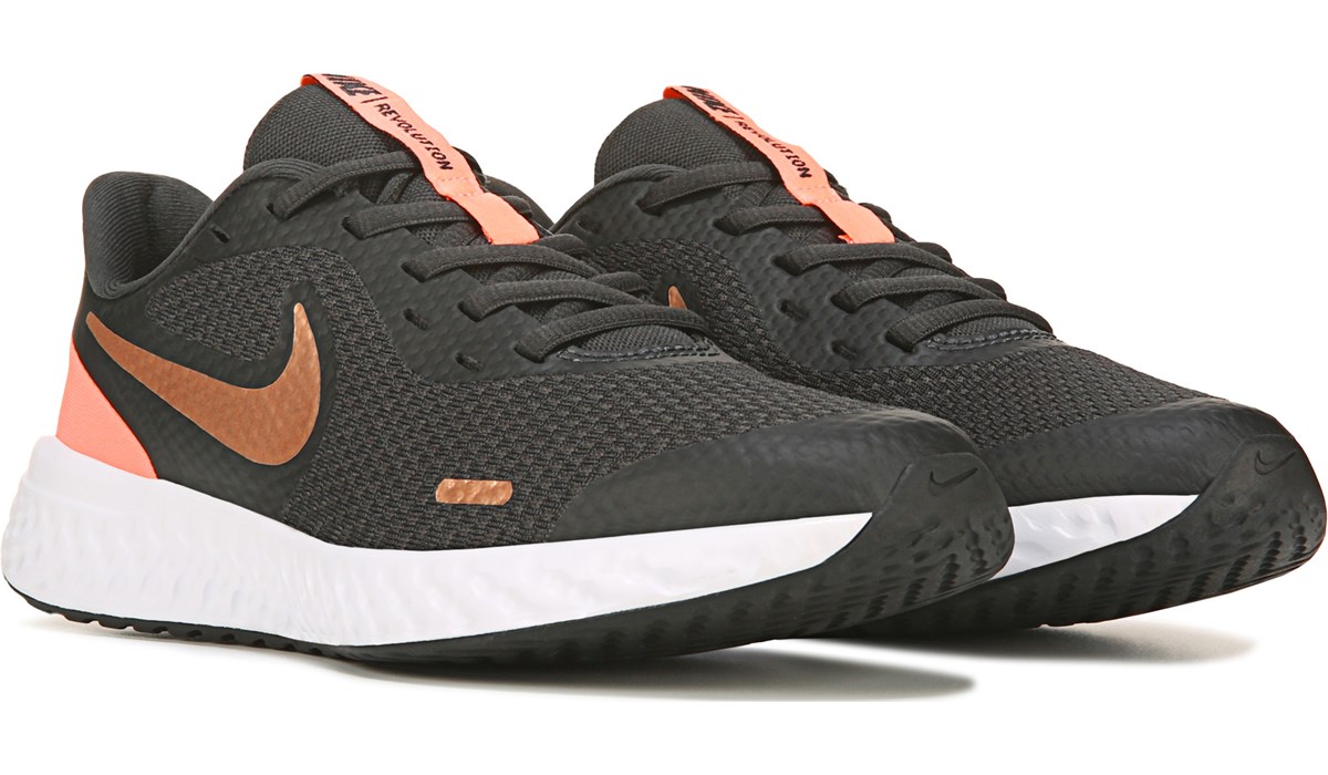 big 5 athletic shoes