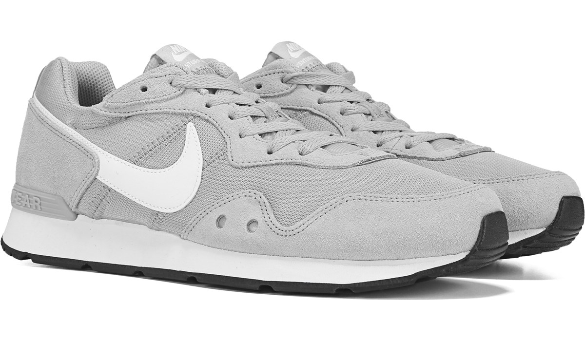 nike grey sneakers mens