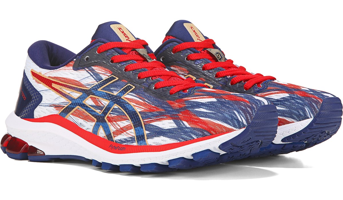 volleyball shoes famous footwear
