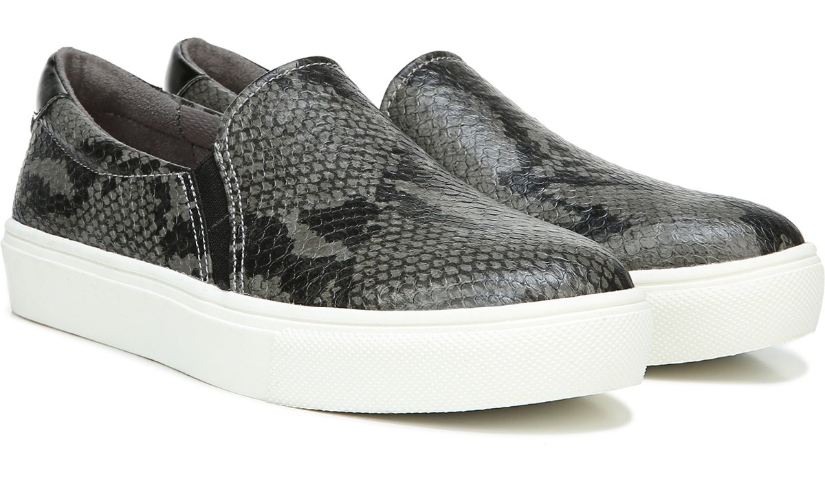 dr scholl's slip on tennis shoes