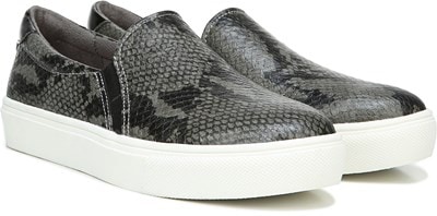nova slip on sneaker