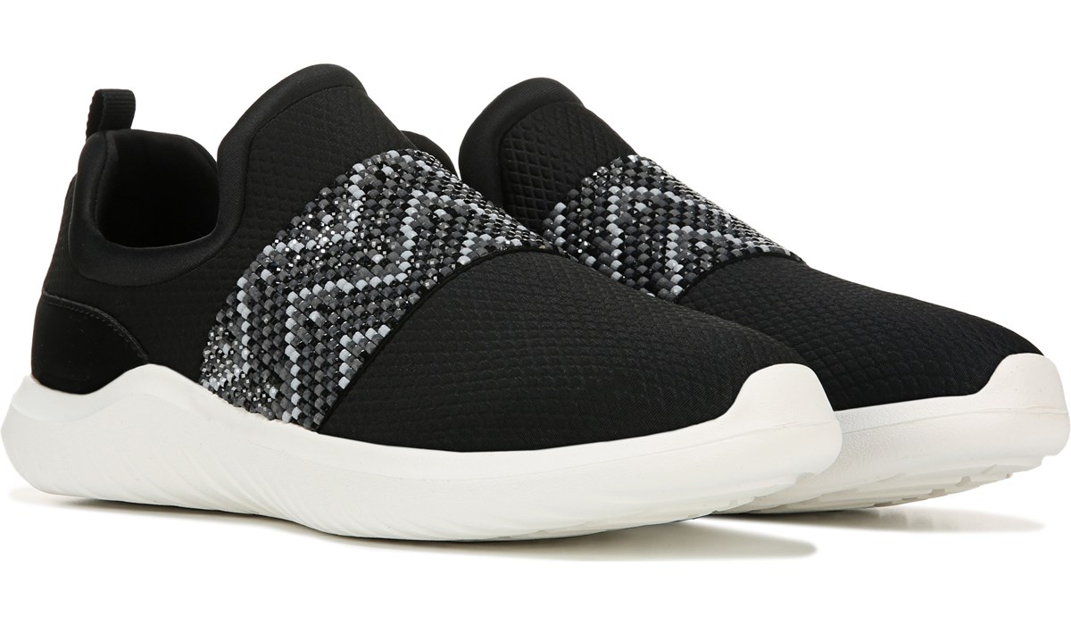 clarks at famous footwear