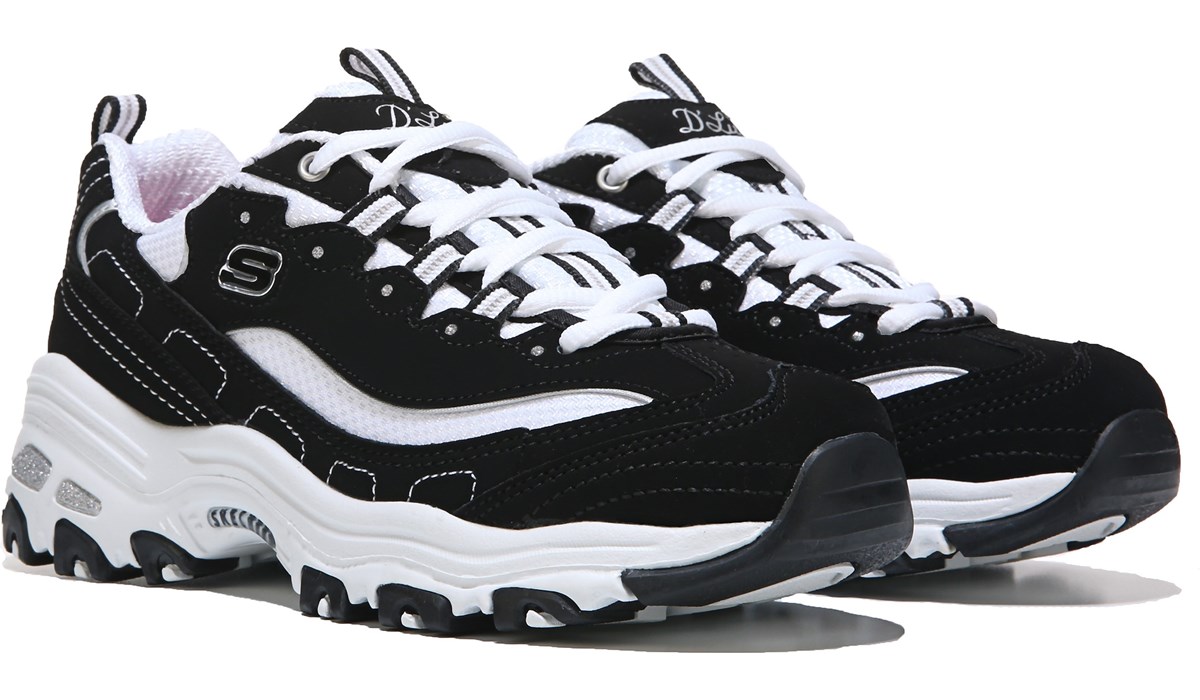 skechers in black