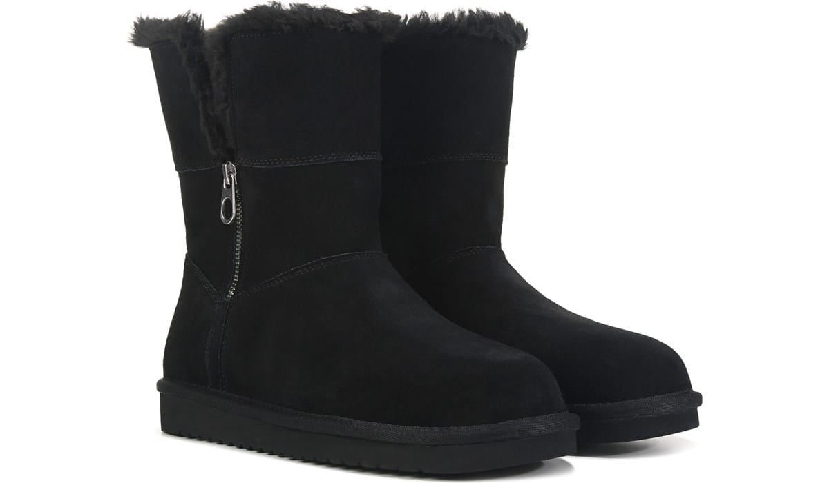 UGG Women's Aribel Winter Boot 