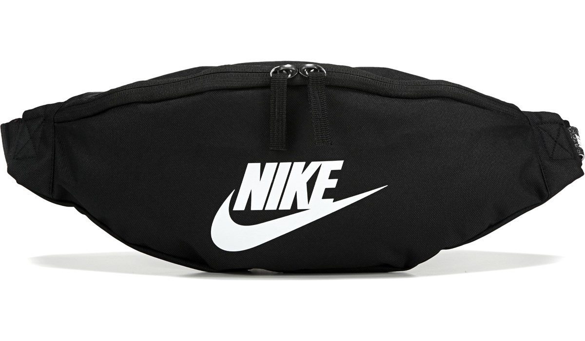 Constitute Grafting Amuse Nike Heritage Hip Pack Fanny Pack | Famous Footwear