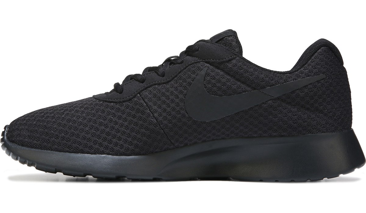 tanjun running shoes