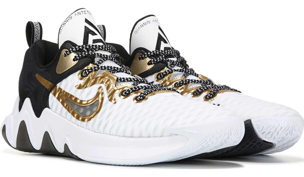 Contribución estaño Playa Nike Giannis Immortality Basketball Shoe | Famous Footwear