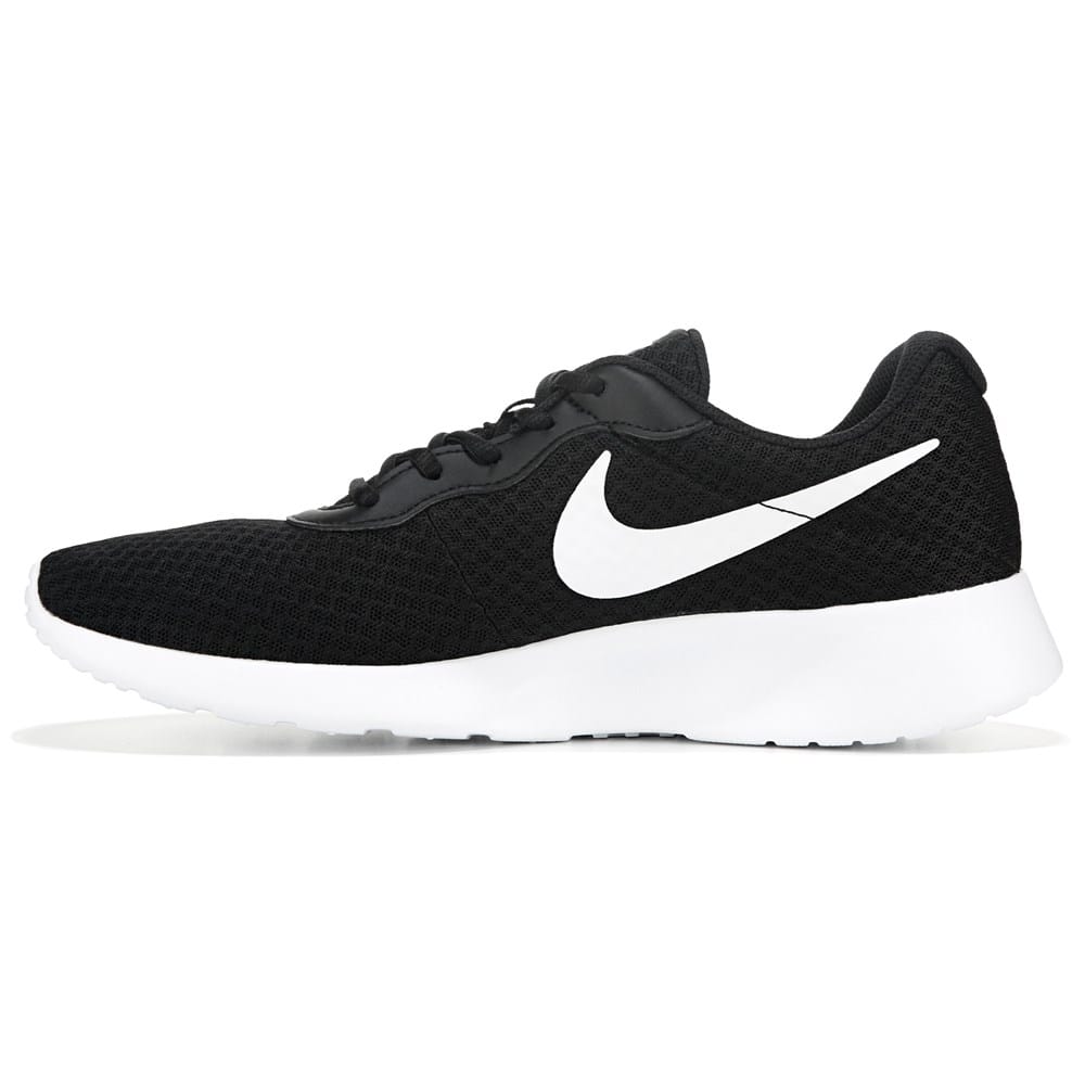Nike Men's Tanjun Move to Zero Sneaker 