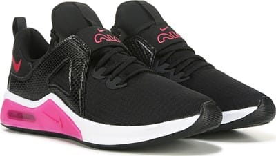 Nike Performance Shoes, Famous Footwear