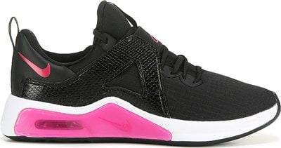 famous footwear nike air