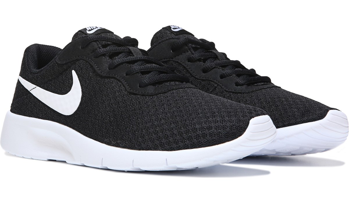 nike shoes black for kids