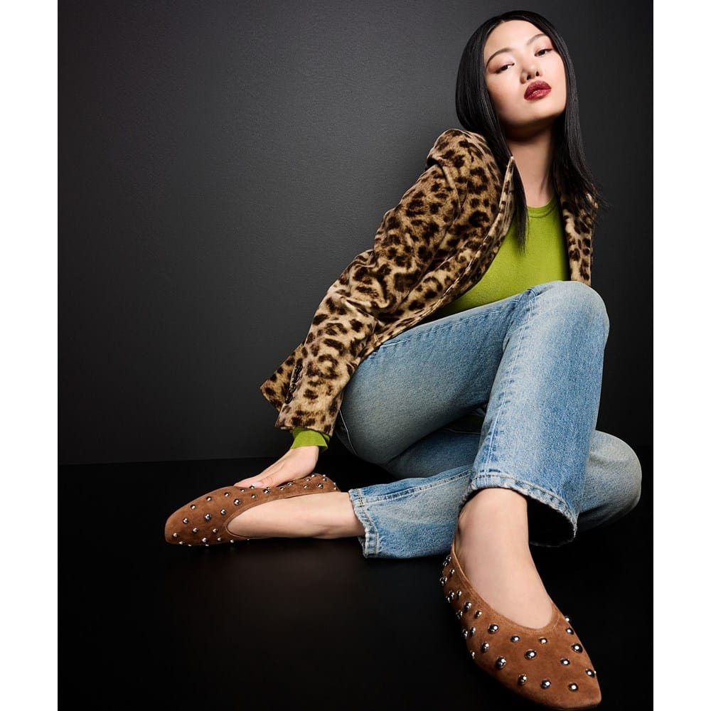 Naturalizer Women's Carla Flat | Famous Footwear