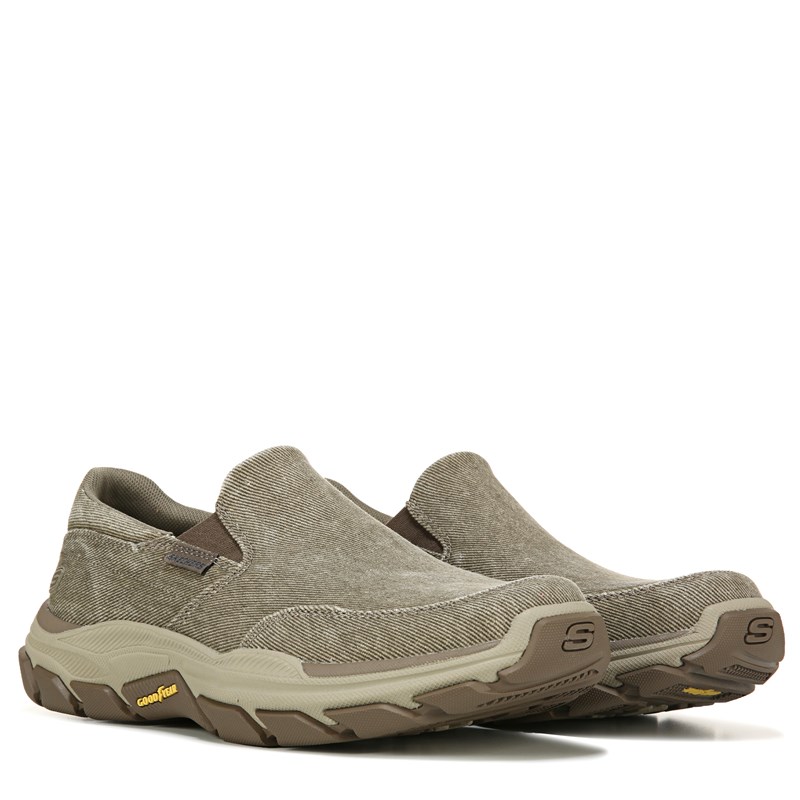 skechers memory foam shoes wide width