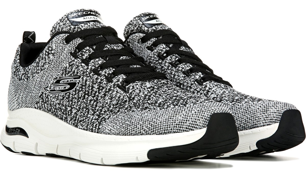 skechers wide fit running shoes
