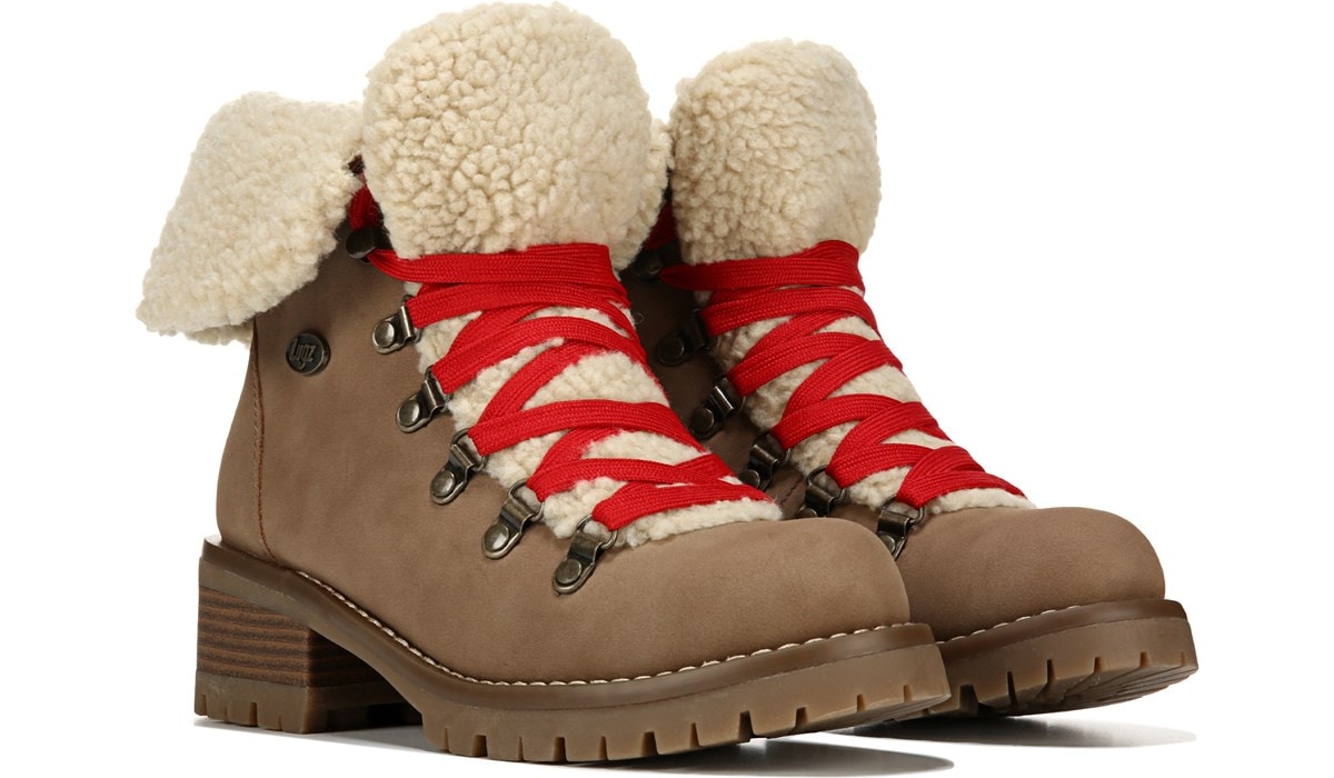Women's Adore Hi Fur Lace Up Winter Boot - Pair