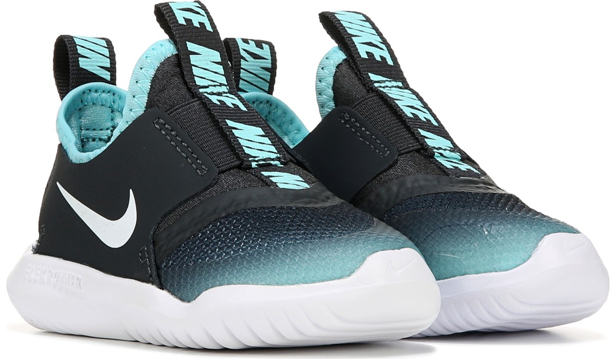 toddler boy nike shoes famous footwear