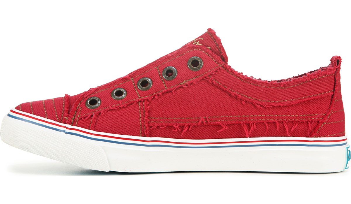women's play slip on sneaker