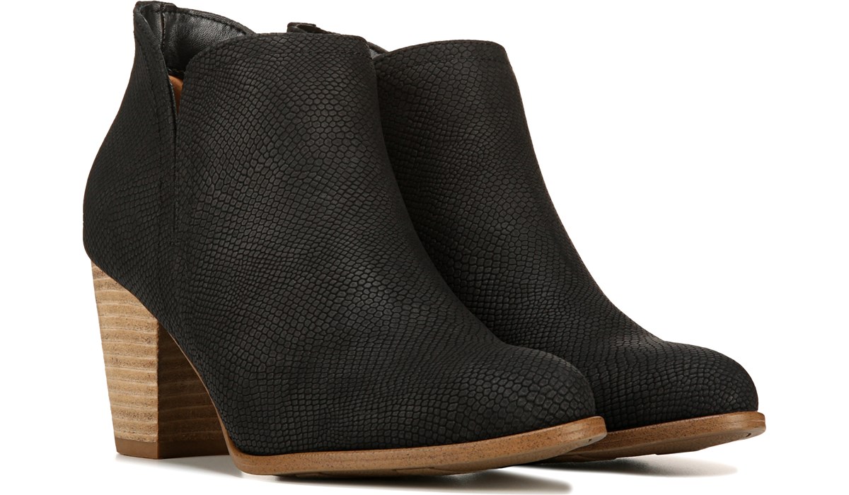 fergie black boots