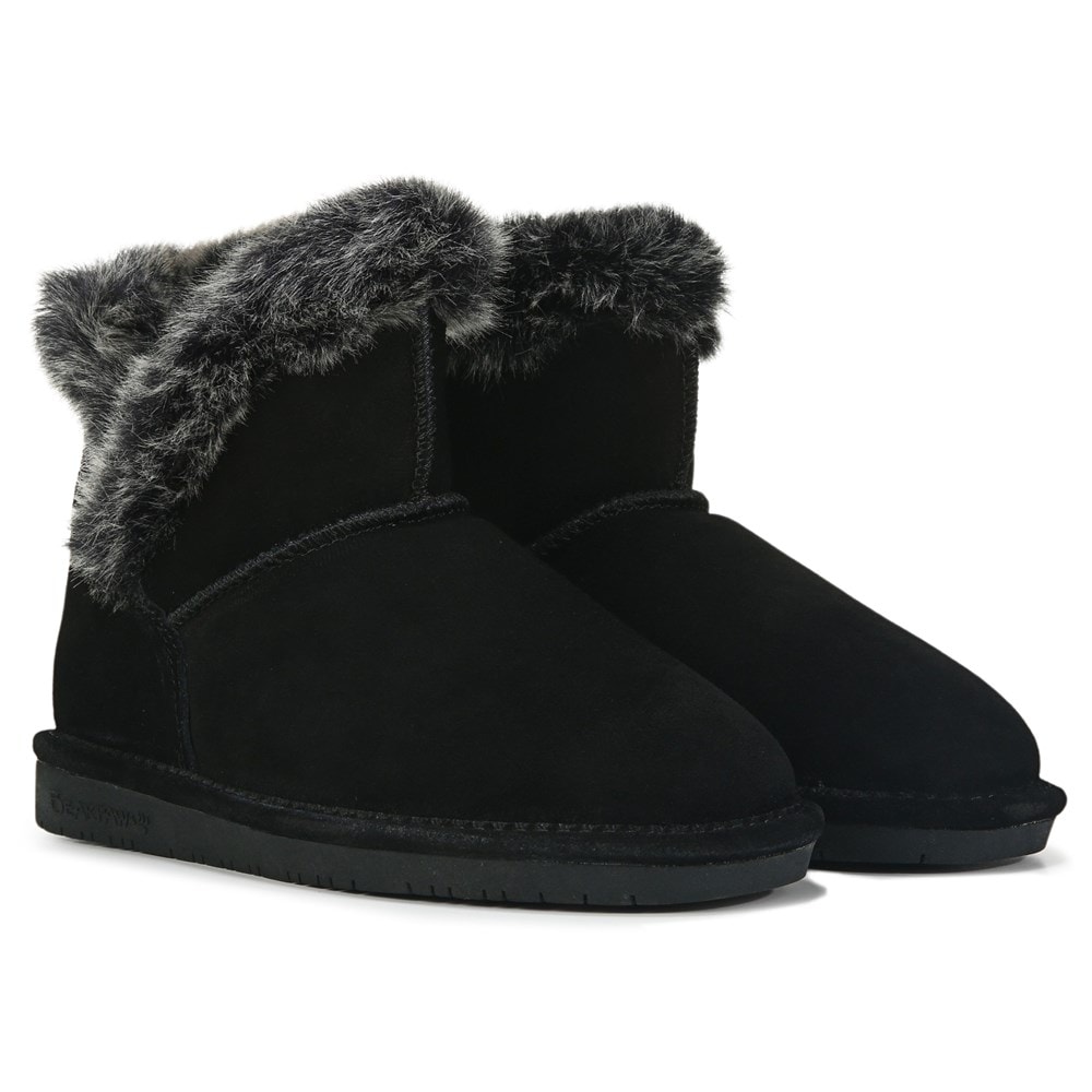 Bear paws shop boots famous footwear