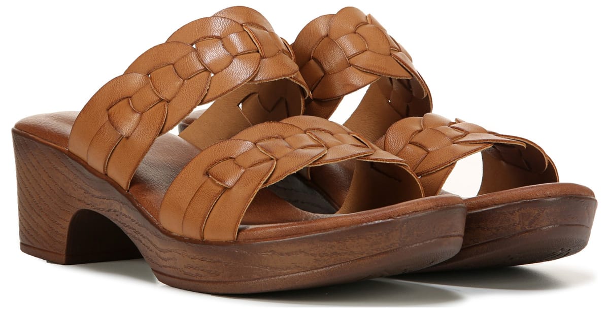 b.o.c Women's Jillian Slide Sandal | Famous Footwear