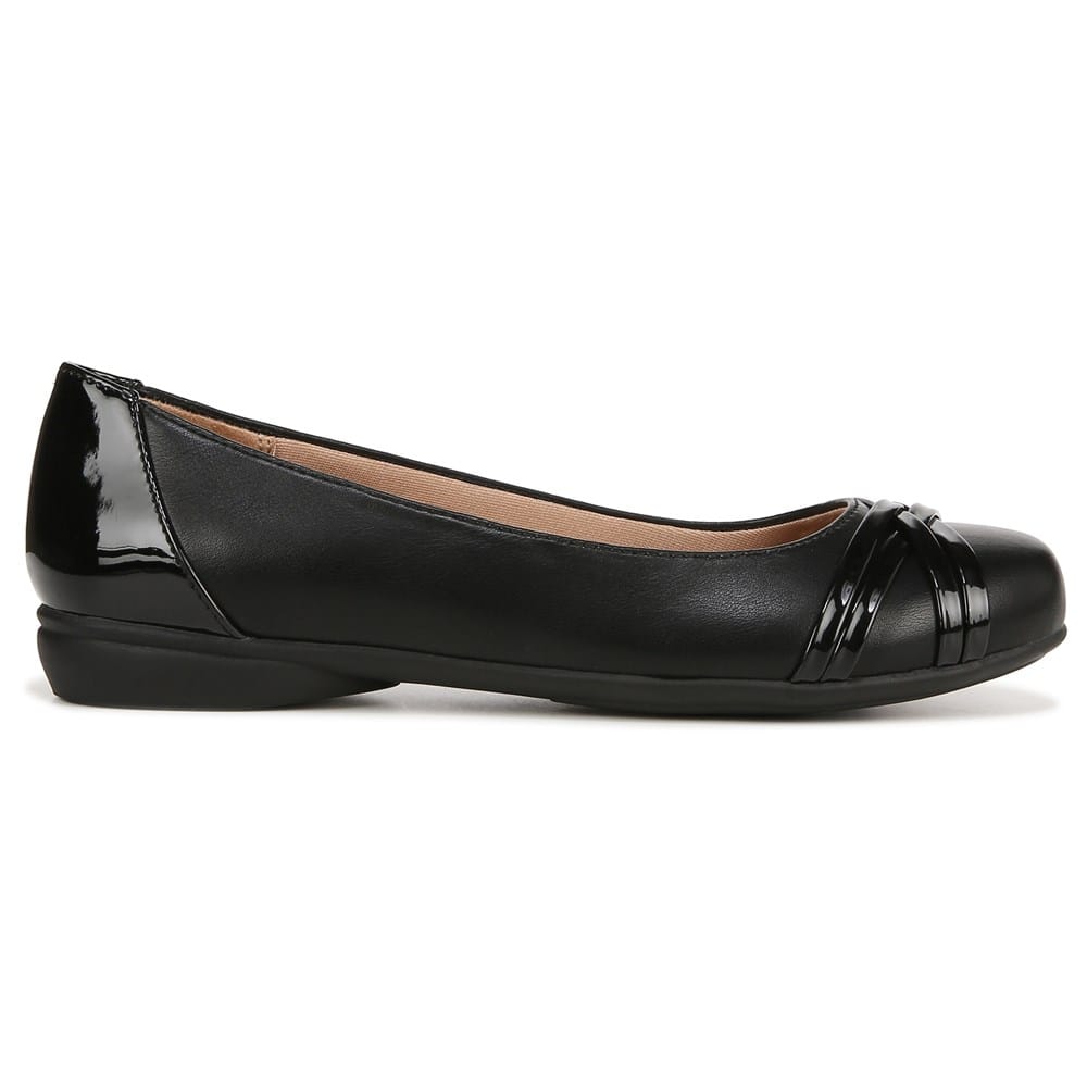 ladies black dress flats qILAKOG Women's Comfort Walking Boat Shoes Casual Pointed Toe Slip On Ballet Flats Light Weight Loafers Shoes 7.5 easy to slip on and off Women's Flat Shoes, Casual Shoes,